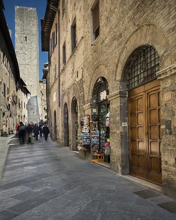 Affittacamere Chiti Melania San Gimignano 0*,  Italia